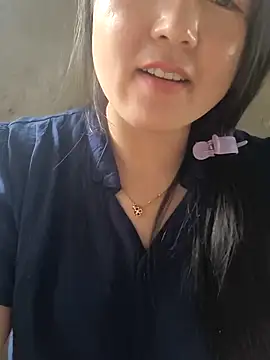 Snapshot of Sweetlove_77 chatting on October 29, 2025, 2:21 am Sweetlove 77 online show from October 29, 2025, 2:21 am