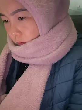 Snapshot of Sweetlove_77 chatting on November 20, 2025, 1:45 pm Sweetlove 77 online show from November 20, 2025, 1:45 pm