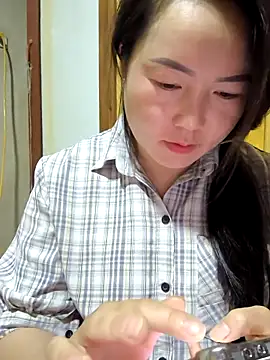 Snapshot of Sweetlove_77 chatting on October 20, 2025, 1:40 am Sweetlove 77 online show from October 20, 2025, 1:40 am