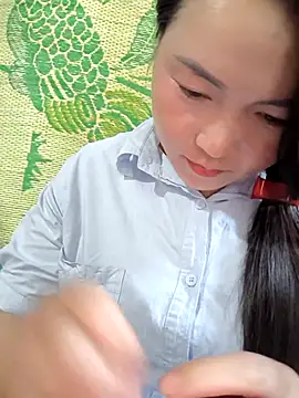 Snapshot of Sweetlove_77 chatting on September 15, 2025, 8:15 am Sweetlove 77 online show from September 15, 2025, 8:15 am