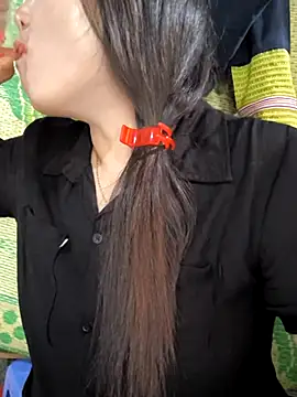 Snapshot of Sweetlove_77 chatting on September 9, 2025, 5:17 am Sweetlove 77 online show from September 9, 2025, 5:17 am