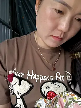 Snapshot of Sweetlove_77 chatting on September 26, 2025, 1:34 am Sweetlove 77 online show from September 26, 2025, 1:34 am