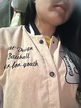 Snapshot of Sweetlove_77 chatting on March 20, 2025, 11:49 am Sweetlove 77 online show from March 20, 2025, 11:49 am