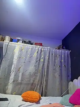 Snapshot of AlisonHoot69 chatting on February 20, 2026, 12:51 am AlisonHoot69 online show from February 20, 2026, 12:51 am