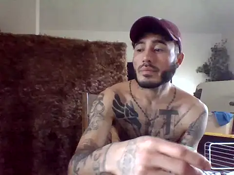 tengocanicas online show from February 4, 2025, 11:49 pm