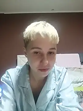 Snapshot of Gussie_Bridie chatting on May 27, 2026, 9:22 pm Gussie Bridie online show from May 27, 2026, 9:22 pm