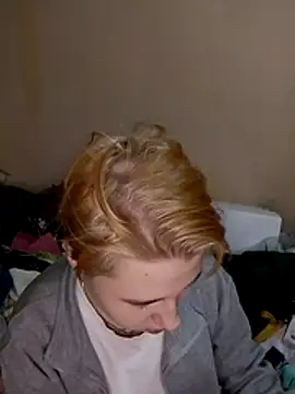 Snapshot of Gussie_Bridie chatting on February 10, 2026, 10:14 am Gussie Bridie online show from February 10, 2026, 10:14 am