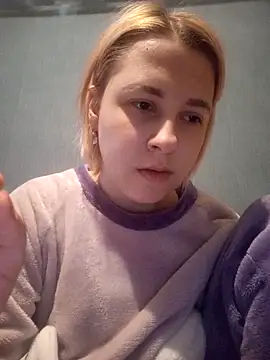 Gussie Bridie online show from February 27, 2025, 3:05 pm