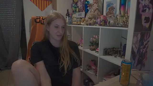 Pinkyladyxxx online show from June 12, 2026, 1:09 pm