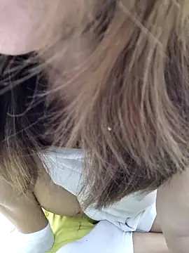 MinDanasa79 online show from October 13, 2025, 9:33 am