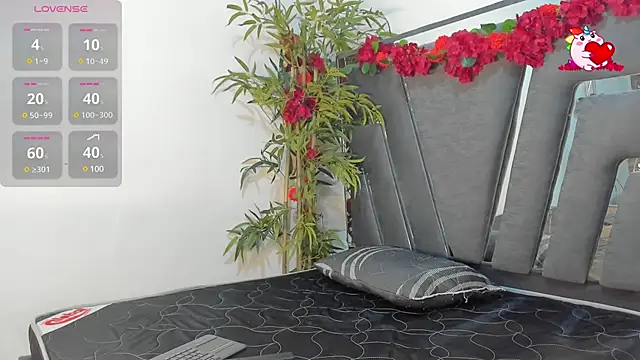 Black Rose2 online show from March 16, 2025, 11:38 am