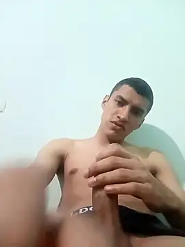 Rogersmit2 online show from October 31, 2025, 12:07 am