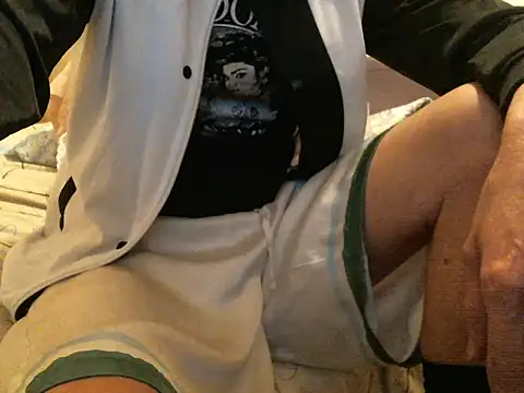 bravo23toro online show from April 23, 2026, 5:58 pm