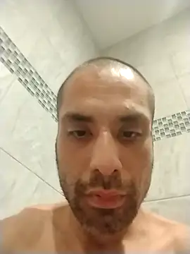 Snapshot of freakzmexx chatting on February 3, 2026, 10:31 am freakzmexx online show from February 3, 2026, 10:31 am