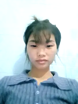 Lonalysexy online show from November 2, 2025, 1:49 pm