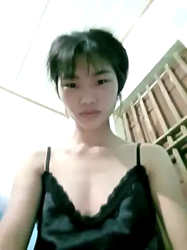 Lonalysexy online show from October 28, 2025, 7:29 am