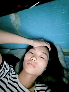 Lonalysexy online show from October 31, 2025, 8:22 am