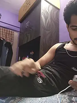 INDIAN PRINCE 01 online show from June 26, 2026, 10:21 am
