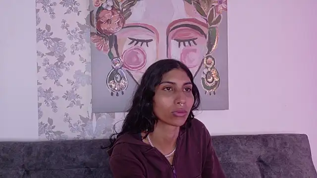Snapshot of taty_miller chatting on April 27, 2026, 11:25 pm taty miller online show from April 27, 2026, 11:25 pm