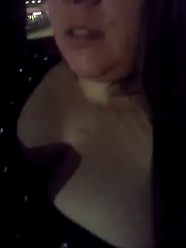 Snapshot of karoll_24 chatting on December 15, 2025, 5:13 am karoll 24 online show from December 15, 2025, 5:13 am