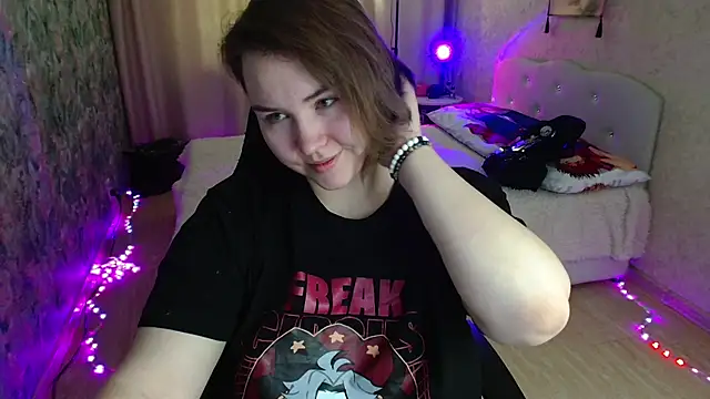 Jenny Fox online show from March 22, 2026, 3:32 am