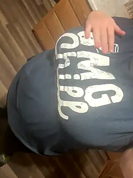 lairarose online show from November 7, 2025, 4:06 am