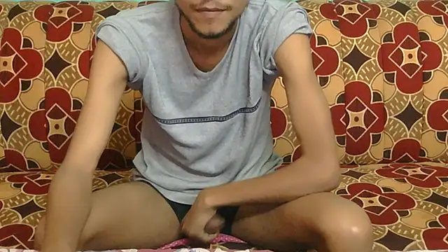 Snapshot of Alex_Suman25 chatting on November 12, 2025, 8:01 pm Alex Suman25 online show from November 12, 2025, 8:01 pm