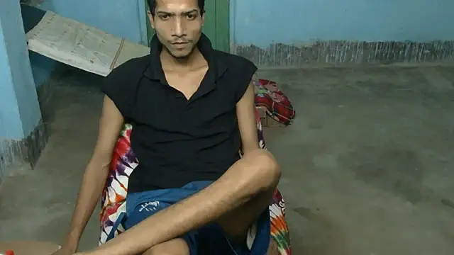 Snapshot of Alex_Suman25 chatting on November 3, 2025, 6:33 pm Alex Suman25 online show from November 3, 2025, 6:33 pm