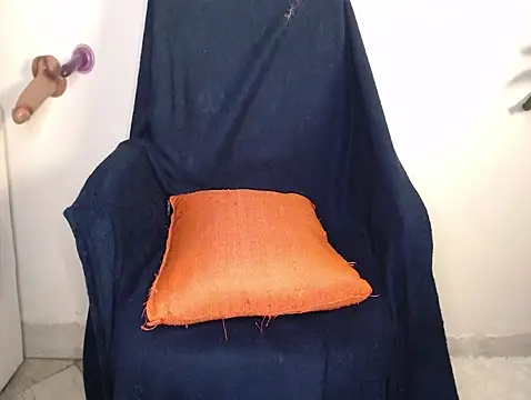 Snapshot of Mamii_water chatting on March 11, 2025, 4:29 pm Mamii water online show from March 11, 2025, 4:29 pm