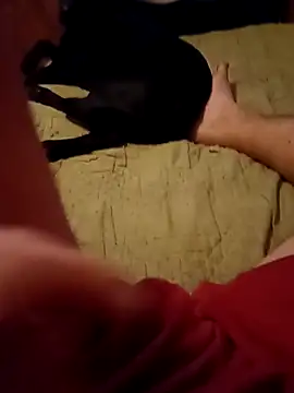 Uruguayo1988 online show from November 21, 2025, 11:59 pm