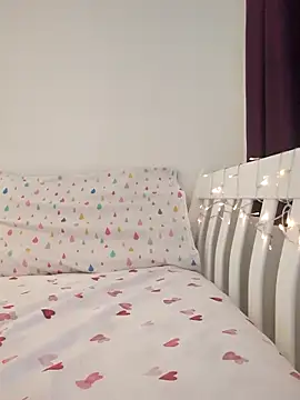 Snapshot of Nancy-Pink chatting on October 14, 2025, 8:59 am Nancy-Pink online show from October 14, 2025, 8:59 am