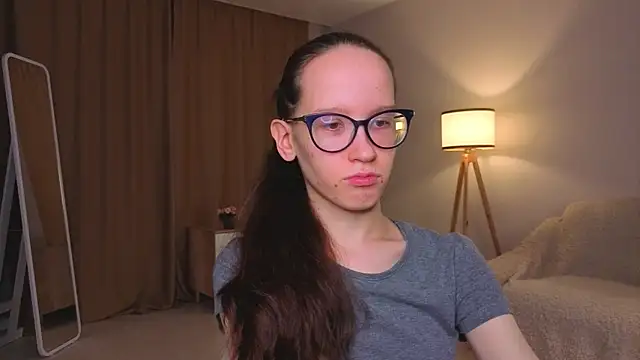 Snapshot of BettyBrowni chatting on December 14, 2025, 5:07 pm BettyBrowni online show from December 14, 2025, 5:07 pm