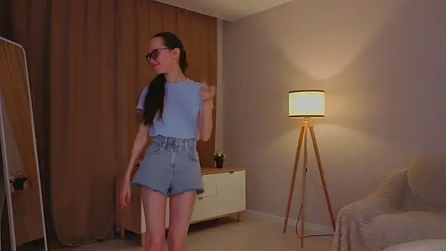 Snapshot of BettyBrowni chatting on March 3, 2026, 4:14 pm BettyBrowni online show from March 3, 2026, 4:14 pm