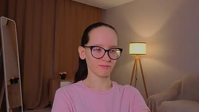 Snapshot of BettyBrowni chatting on March 7, 2026, 4:12 pm BettyBrowni online show from March 7, 2026, 4:12 pm