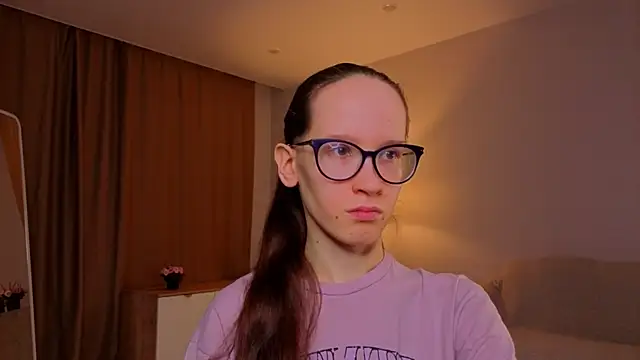 Snapshot of BettyBrowni chatting on March 31, 2026, 4:09 pm BettyBrowni online show from March 31, 2026, 4:09 pm