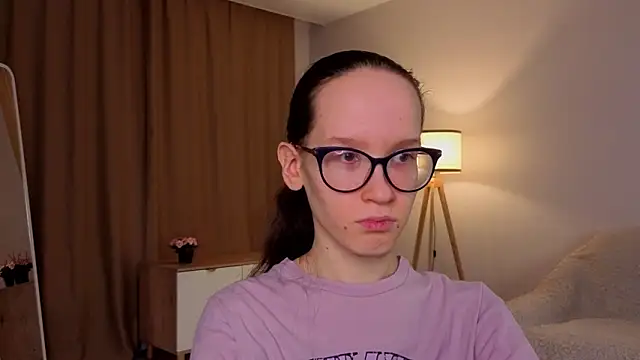 Snapshot of BettyBrowni chatting on March 14, 2026, 4:13 pm BettyBrowni online show from March 14, 2026, 4:13 pm