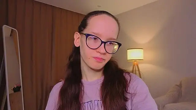 Snapshot of BettyBrowni chatting on March 23, 2026, 4:07 pm BettyBrowni online show from March 23, 2026, 4:07 pm