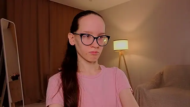 Snapshot of BettyBrowni chatting on March 29, 2026, 4:08 pm BettyBrowni online show from March 29, 2026, 4:08 pm