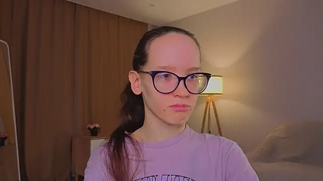 Snapshot of BettyBrowni chatting on March 2, 2026, 4:14 pm BettyBrowni online show from March 2, 2026, 4:14 pm