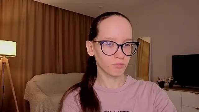 Snapshot of BettyBrowni chatting on April 12, 2026, 4:10 pm BettyBrowni online show from April 12, 2026, 4:10 pm