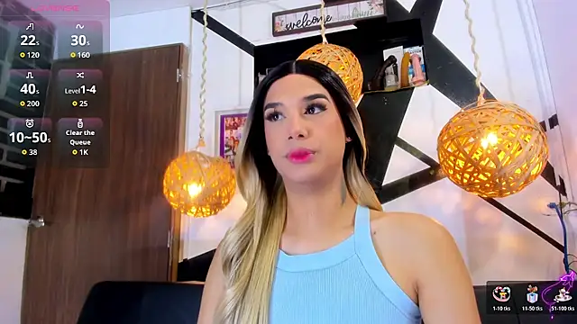 victoria aleia  online show from November 8, 2025, 11:08 pm