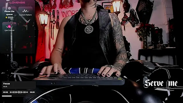 Snapshot of allanhurtss chatting on April 20, 2026, 5:47 pm allanhurtss online show from April 20, 2026, 5:47 pm