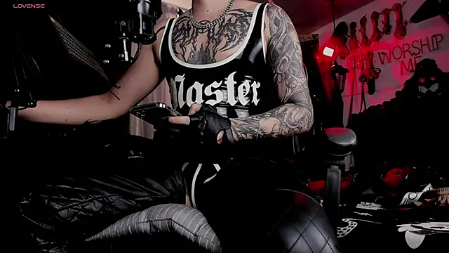 allanhurtss online show from September 9, 2025, 5:44 pm