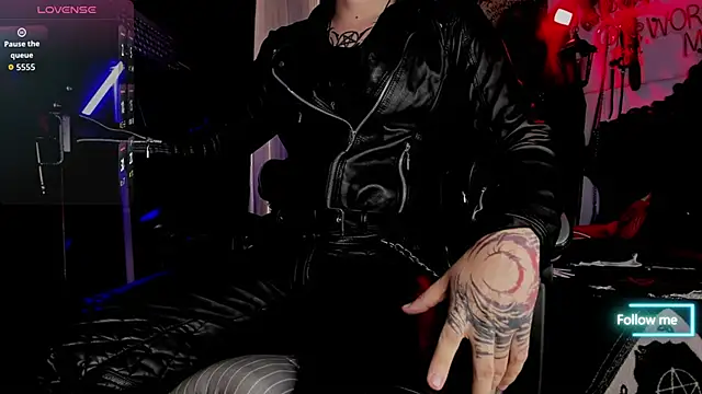 allanhurtss online show from October 2, 2025, 2:20 pm