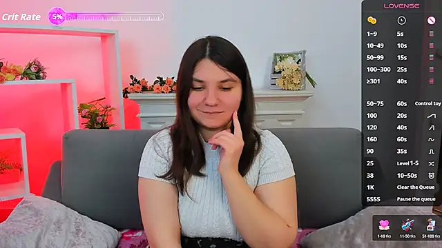 Snapshot of Viola__Shy chatting on September 30, 2025, 8:26 pm Viola Shy online show from September 30, 2025, 8:26 pm