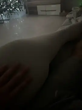 MateoKimiBi online show from December 27, 2024, 2:04 am