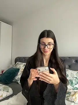 Snapshot of Wildberry_ chatting on March 15, 2026, 8:32 am Wildberry online show from March 15, 2026, 8:32 am