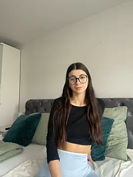 Snapshot of Wildberry_ chatting on March 3, 2026, 7:48 am Wildberry online show from March 3, 2026, 7:48 am