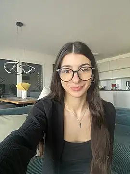 Snapshot of Wildberry_ chatting on March 18, 2026, 9:12 am Wildberry online show from March 18, 2026, 9:12 am