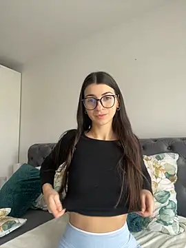 Snapshot of Wildberry_ chatting on March 9, 2026, 9:24 am Wildberry online show from March 9, 2026, 9:24 am